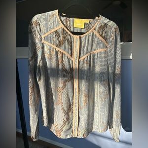 Anthropologie Maeve 100% Silk Long Sleeve Blouse With Snap Front